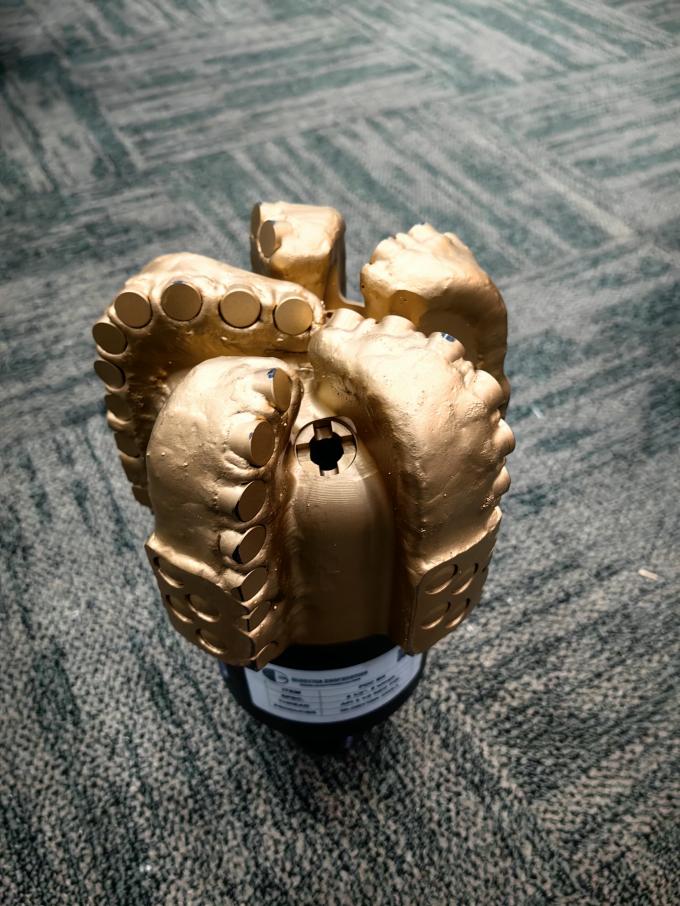 Адаптер женский 2-3/8 REG женский 4- 1/2 REG суб 2