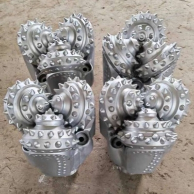 24 дюймовые триконовые ролики IADC537 Well Drill Bit для горизонтального направленного бурения